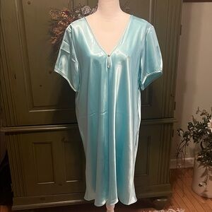 NWOT, Vintage Jones New York Nightgown, 2X